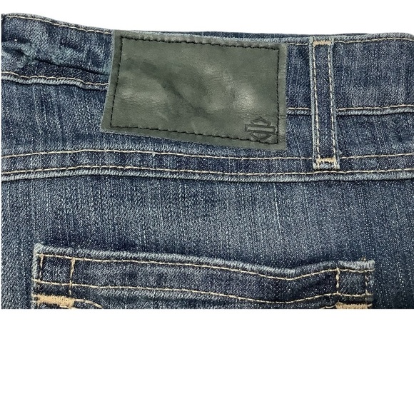 HARLEY DAVIDSON NWT Straight Leg Cuffed Lightly Distressed Jeans - Size 27 - Picture 6 of 12